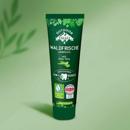 OUTDOOR FREAKZ Waldfrische menta ízű natúr fogkrém aloe verával, 75 ml